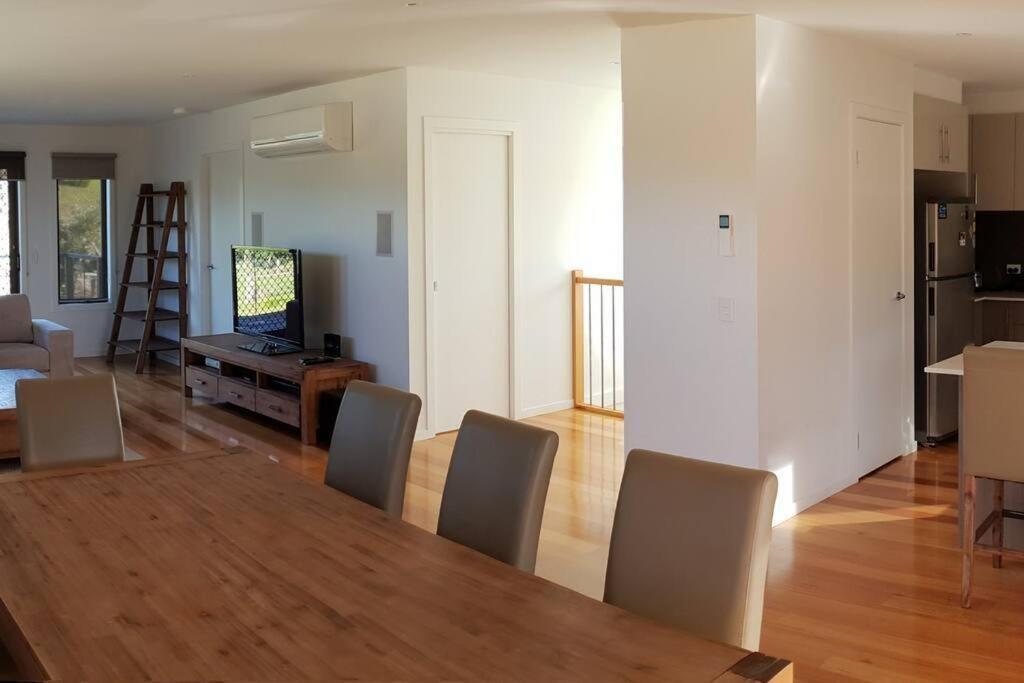ונוס ביי Venus Haven - Beach 1, Linen, Wifi, Netflix מראה חיצוני תמונה