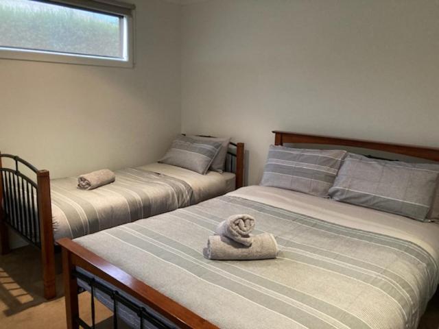 ונוס ביי Venus Haven - Beach 1, Linen, Wifi, Netflix מראה חיצוני תמונה